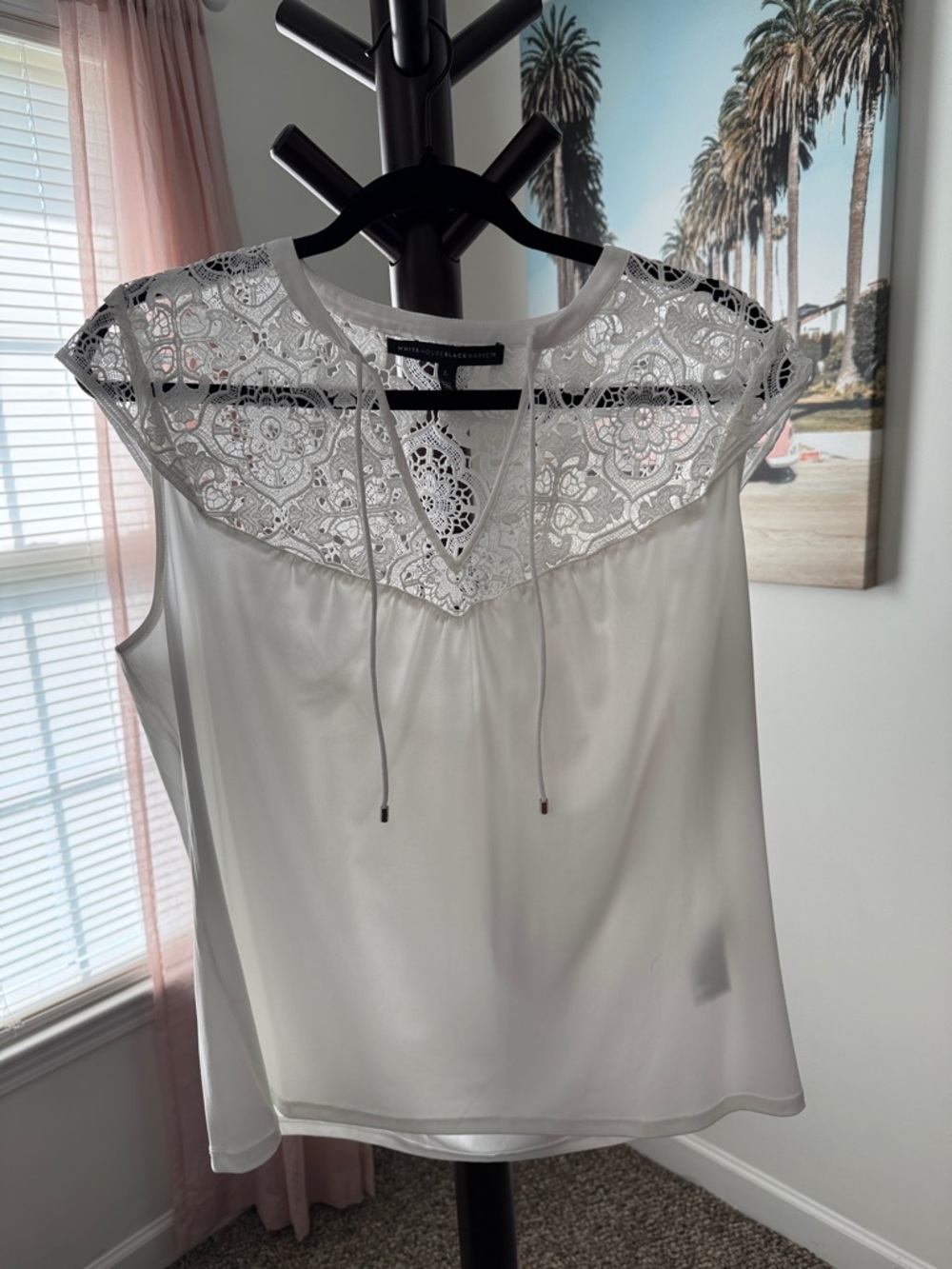 White House Black Market White Lace Yoke Sleeveless Blouse